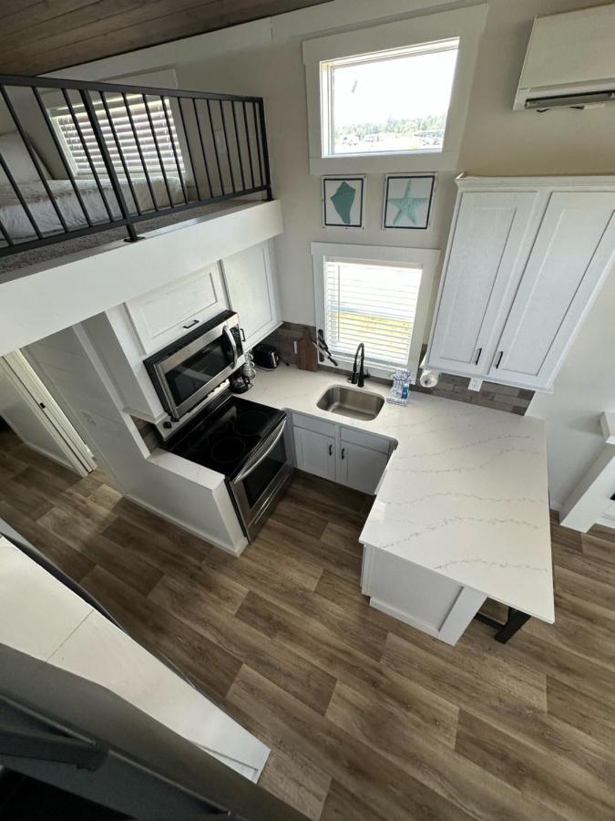 Resort Rv *