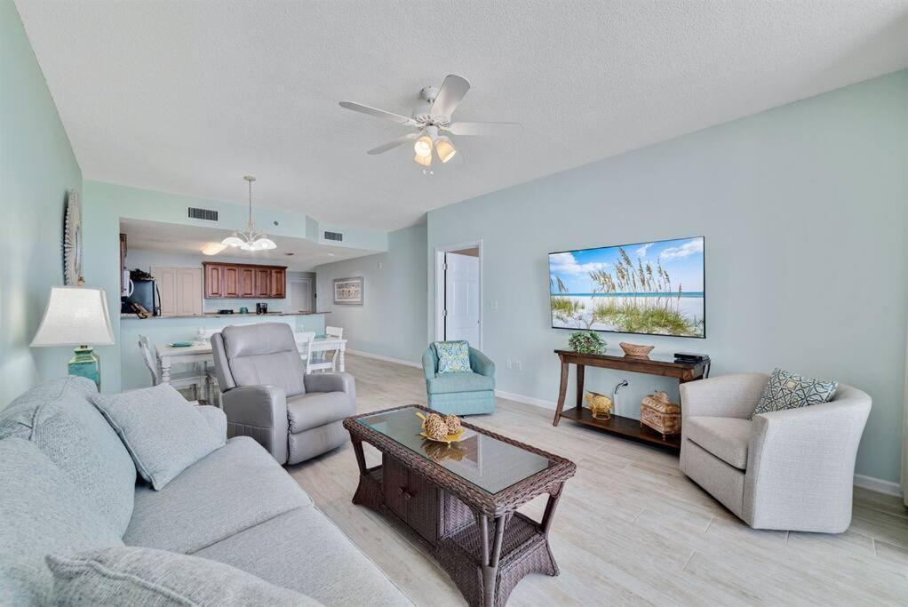 Beachclub A406-3bed3.5 New Rental-beachfront Apartment