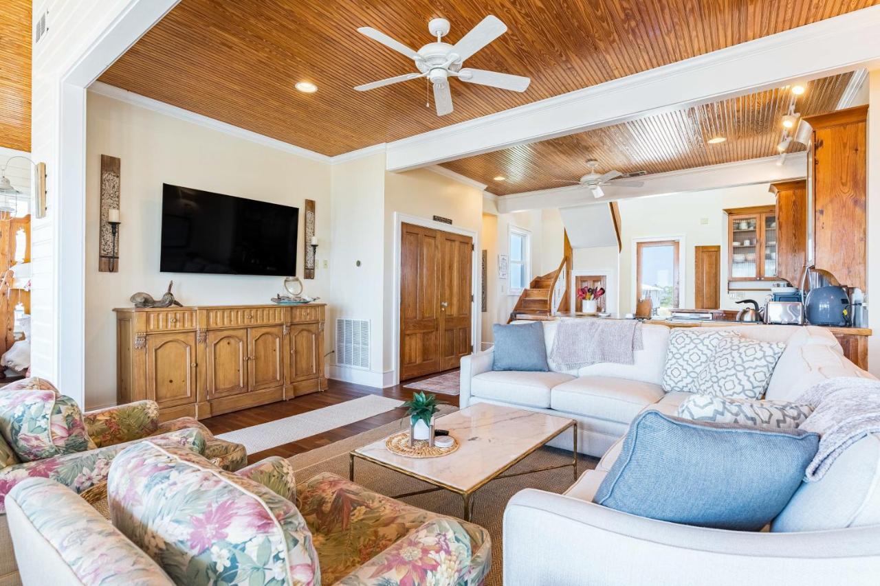 Hunker Down Gulf Winds Holiday home Gulf Shores