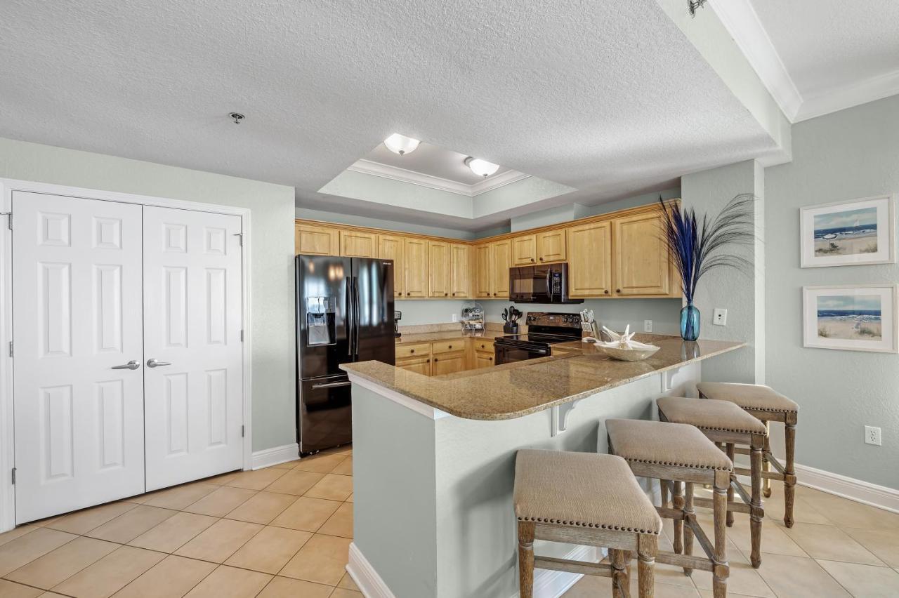 Crystal Shores West Unit 701 Holiday home
