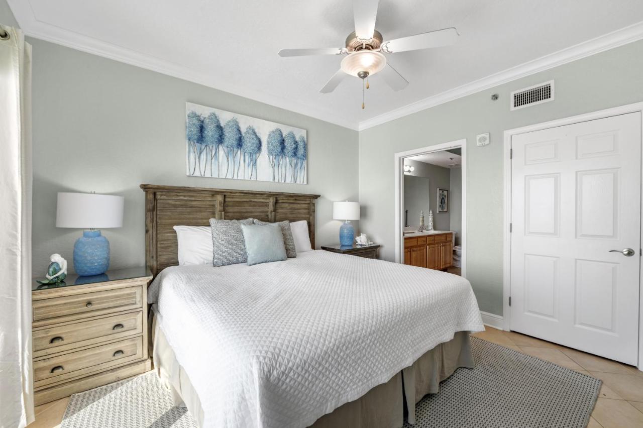 Holiday home Crystal Shores West Unit 701 *