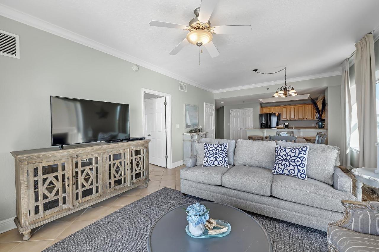 Crystal Shores West Unit 701