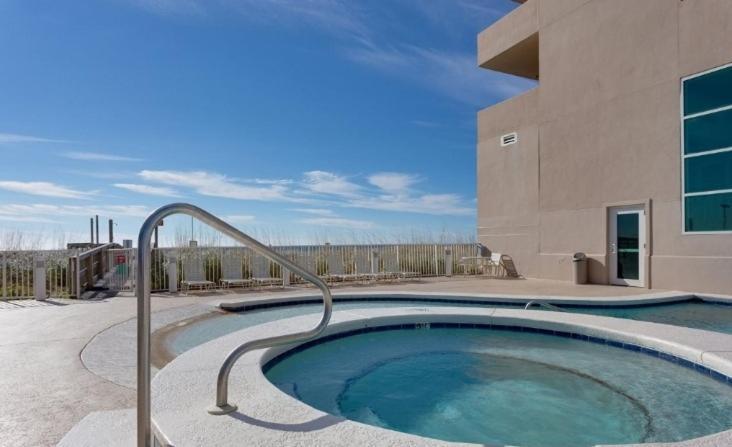Crystal Shores West Unit 701