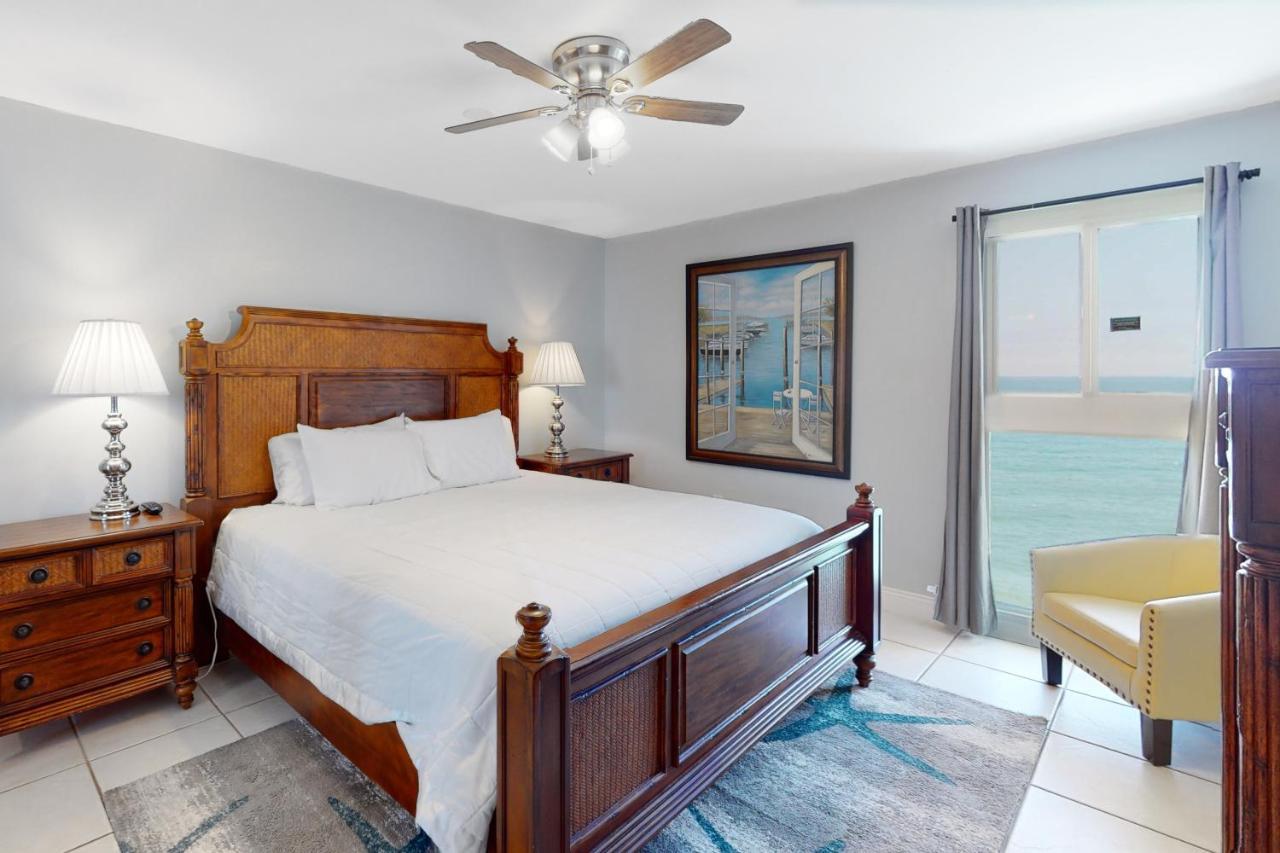 Edgewater West 92