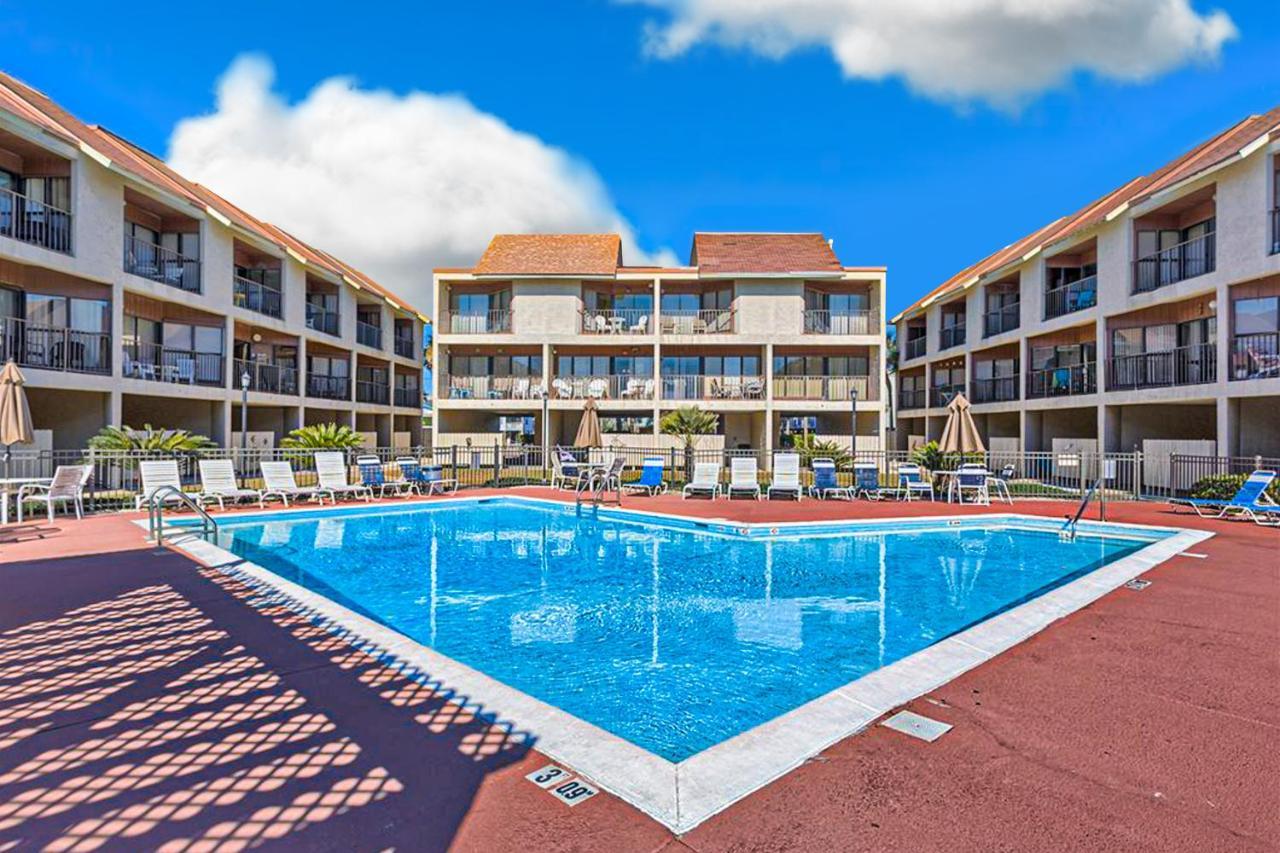 Gulfside Townhomes 6 *