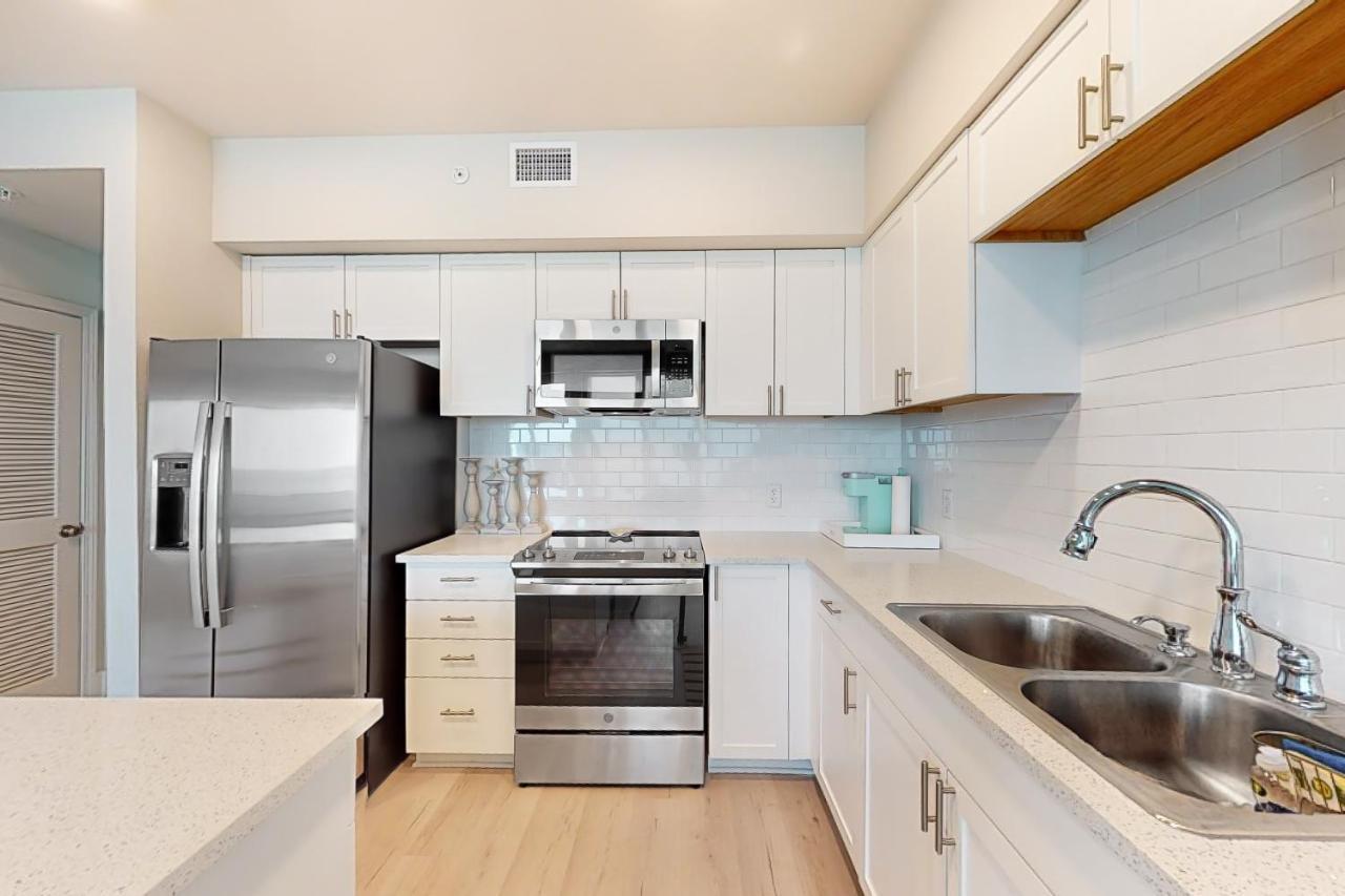 Sea Glass 208 Apartment *