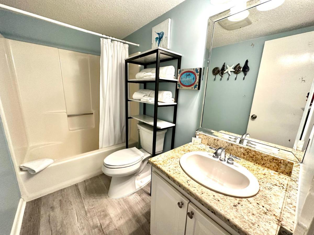 Island Winds East Unit 801 Holiday home Gulf Shores