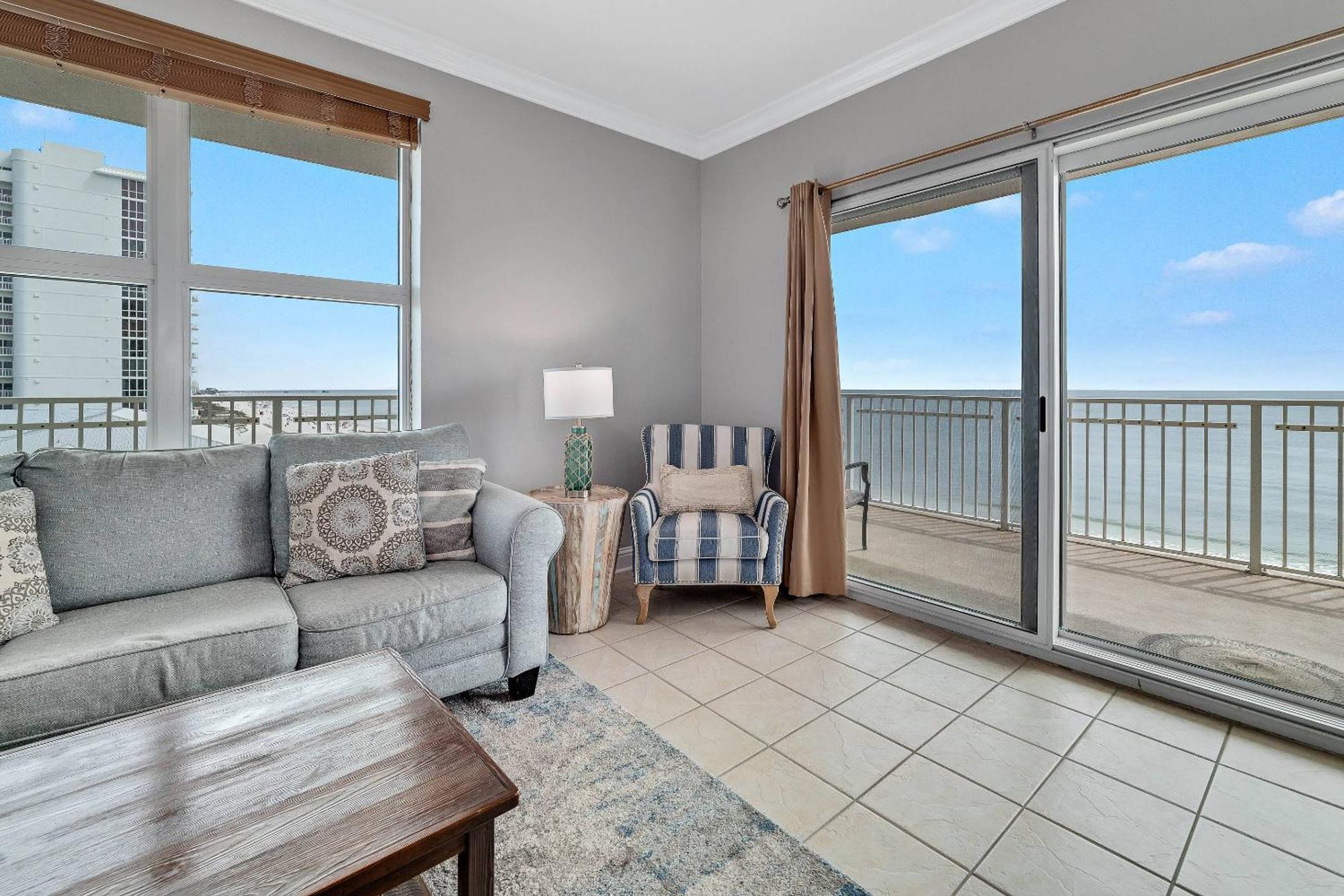 Holiday home Crystal Shores 701