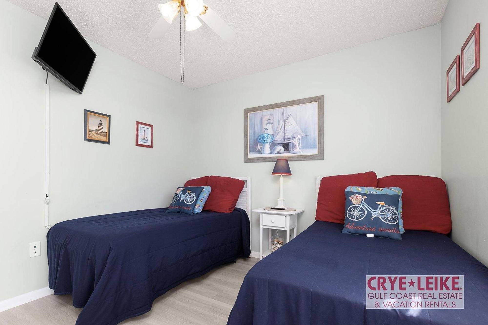 Gulf Village 315 *