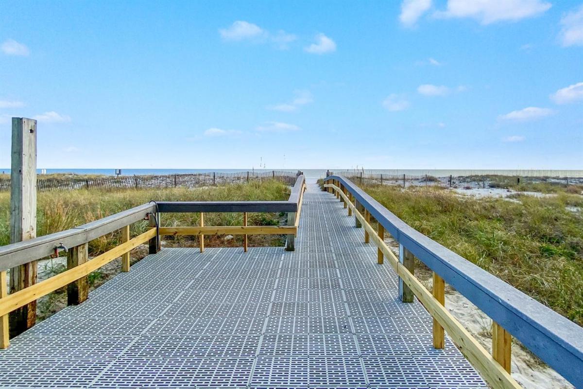 Lighthouse 816 - New Luxury Beachfront * Gulf Shores