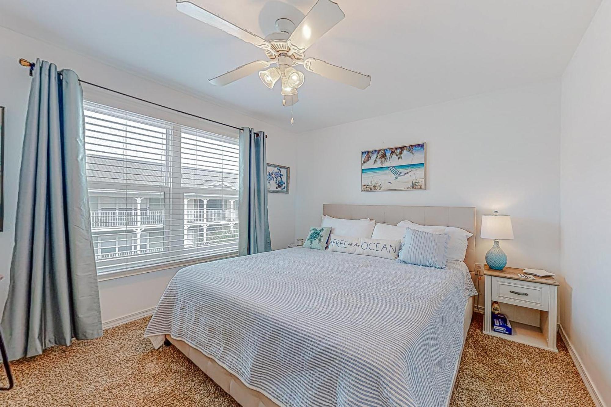 Four C's 204 Apartment