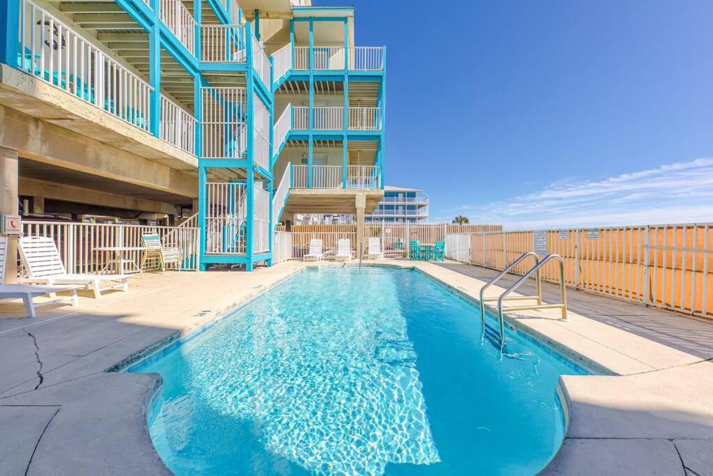 Apartment Comfy ~ Steps Away From The Beach! Gulf Shores