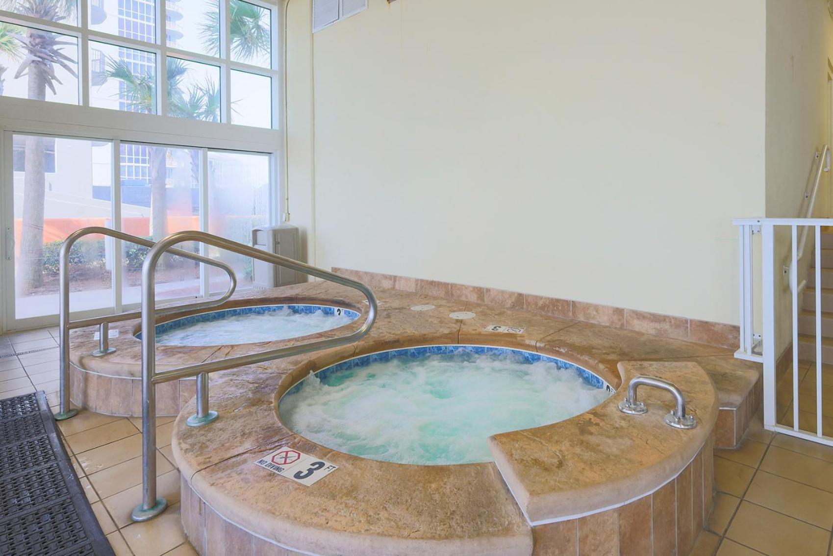 Apartment Phoenix 1404 Gulf Shores