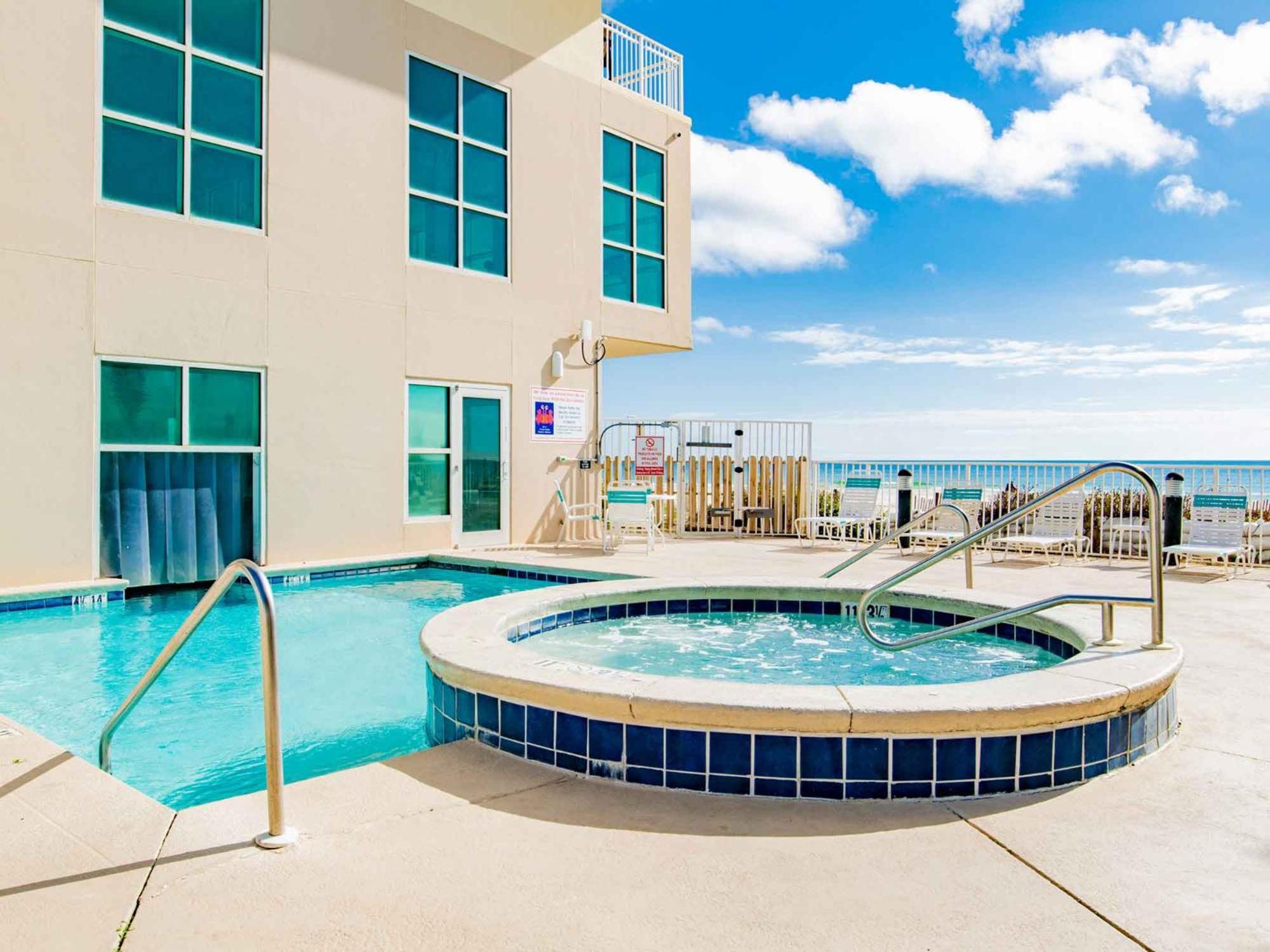 Crystal Shores 1005 Apartment