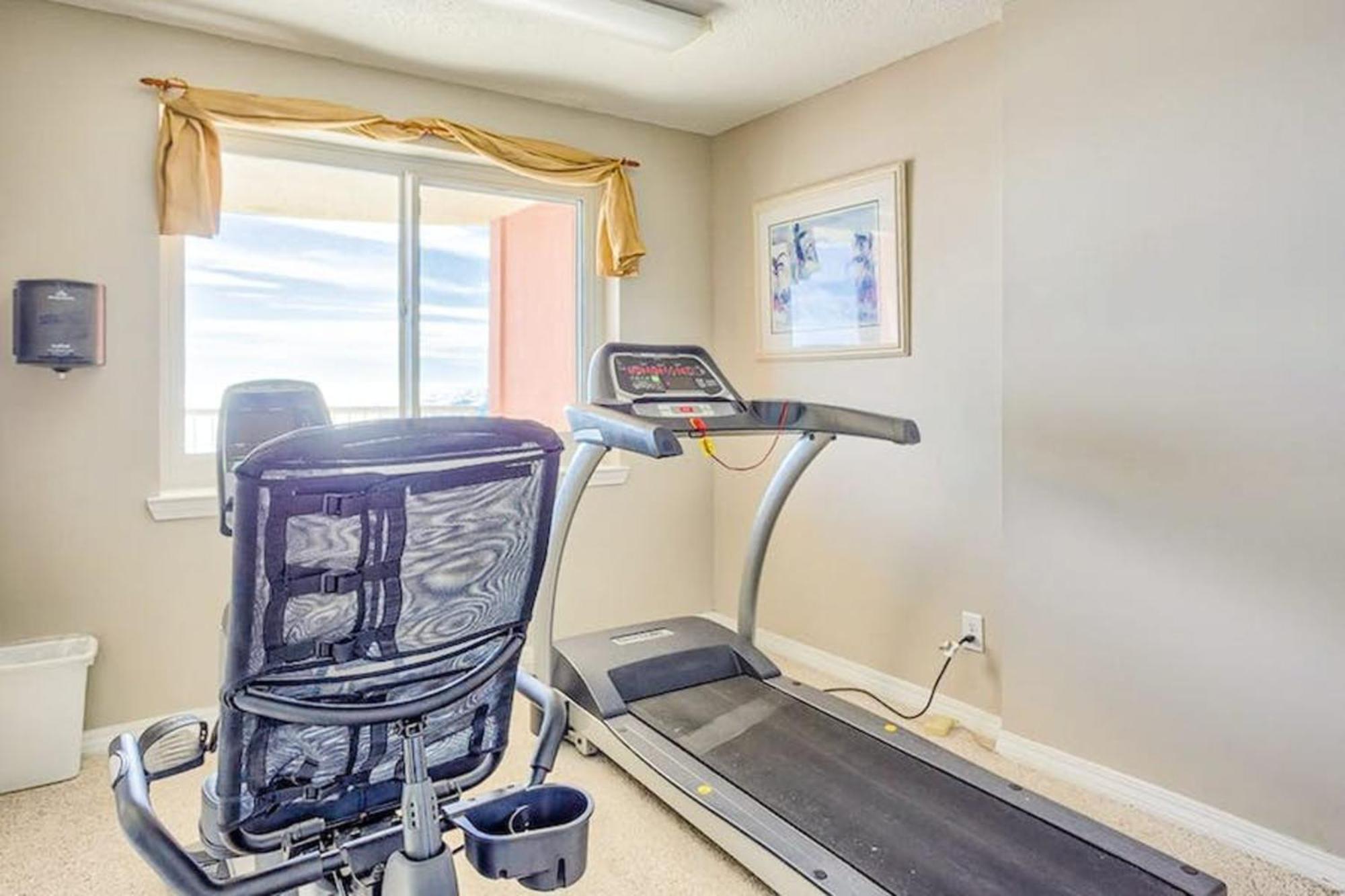 Royal Palms 1203