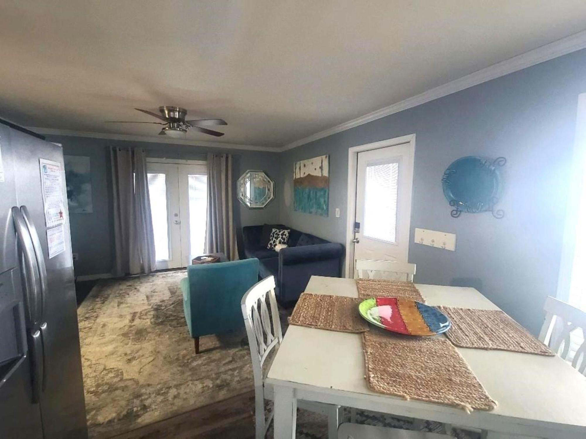 Great Views And Just Steps To The - Moonraker #31 - Sleeps 6 Gulf Shores