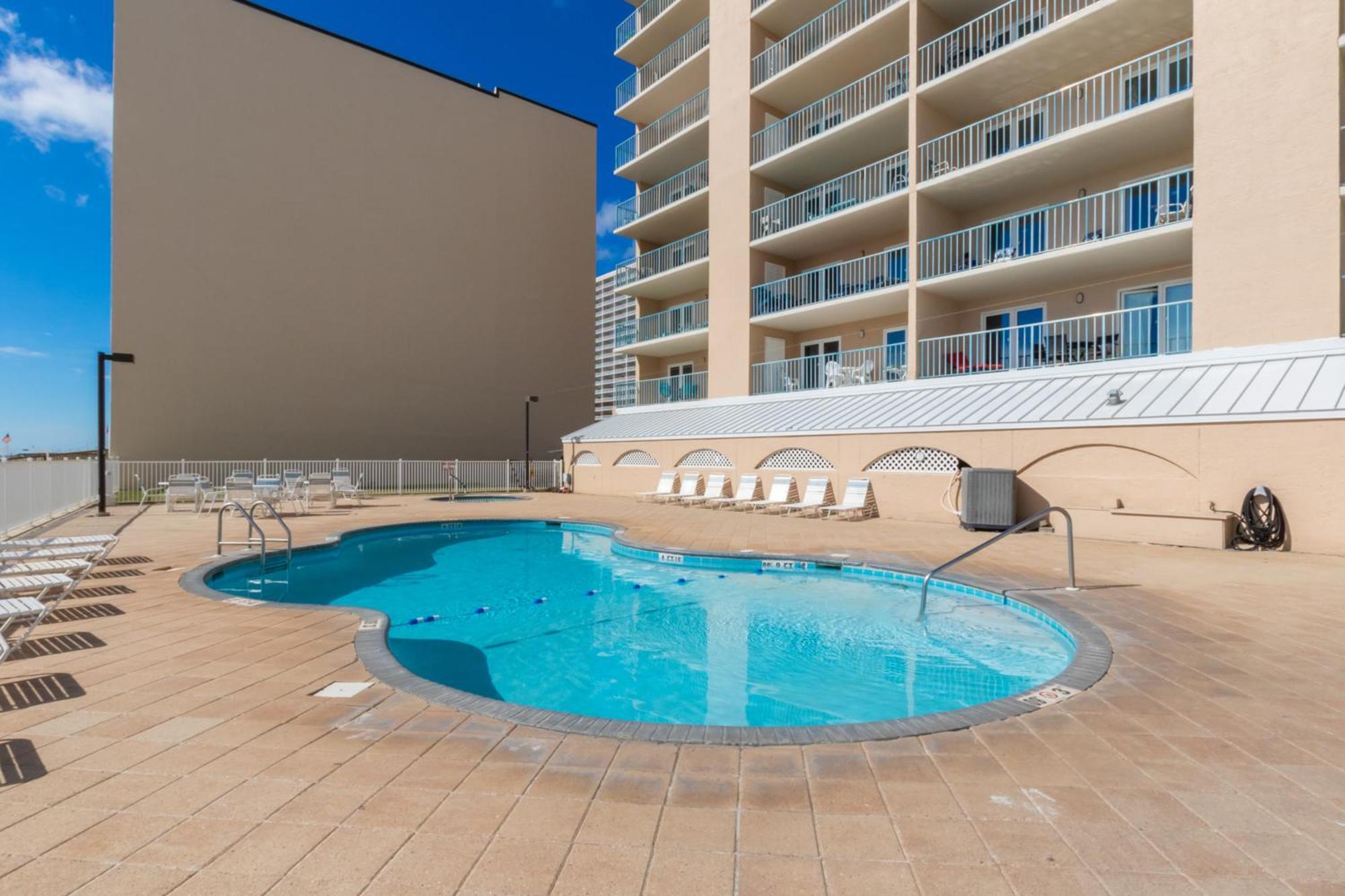 Surf Side Shores 1806 Apartment *