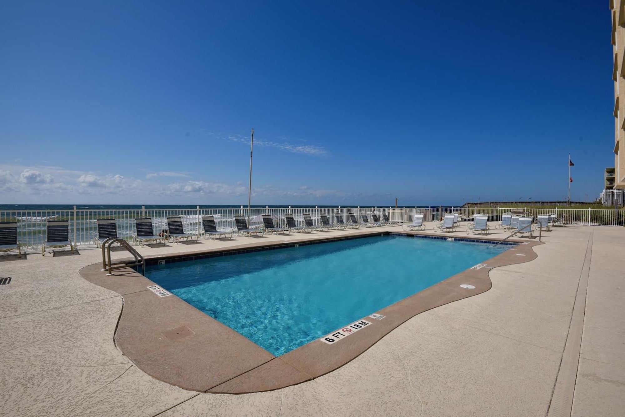 Edgewater West 82 Holiday home