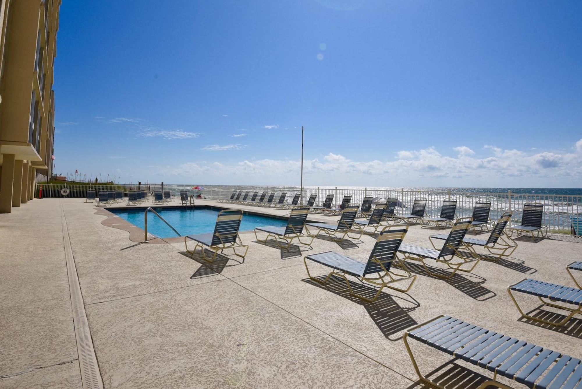 Edgewater West 82 Holiday home *