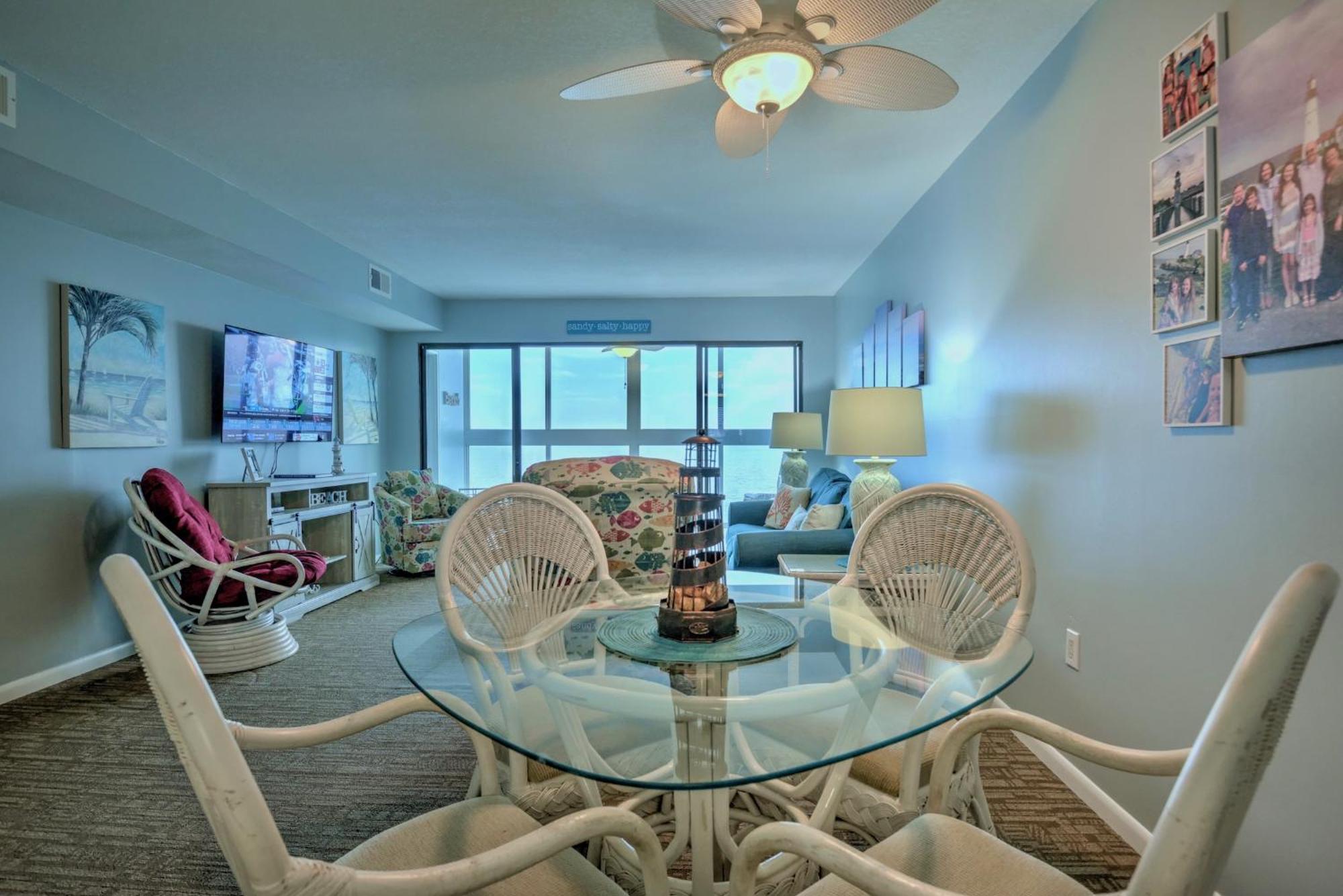 Edgewater West 82 Holiday home
