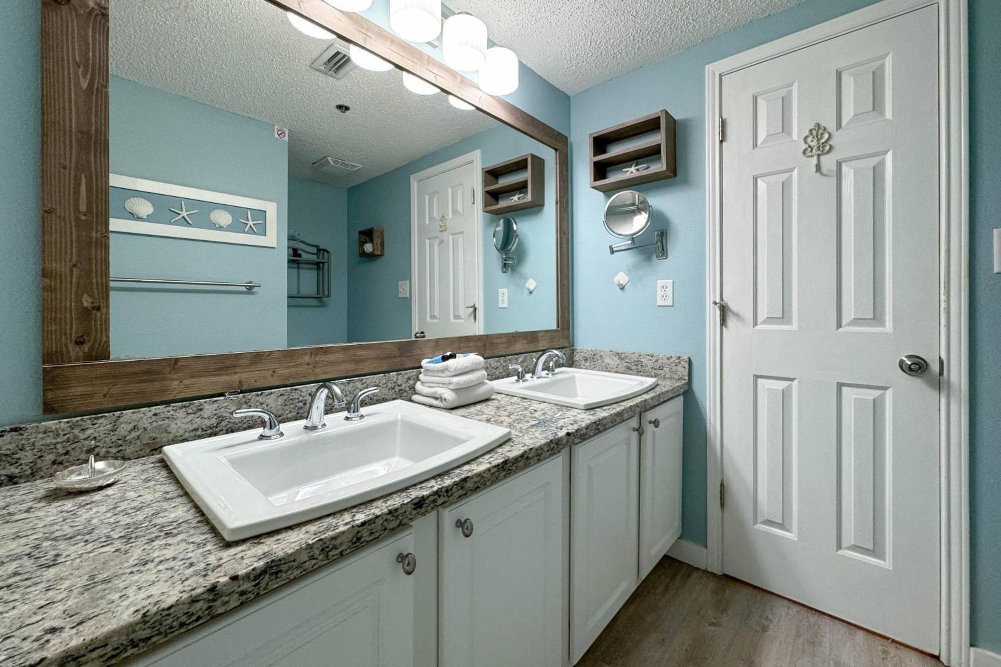Holiday home Tropic Isle 702