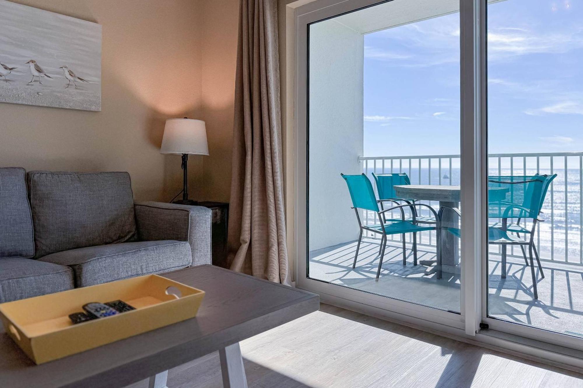 Holiday home Tropic Isle 702