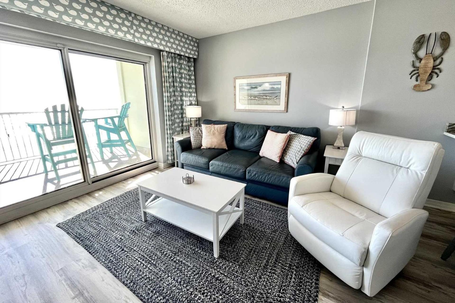 Royal Palms 402 *
