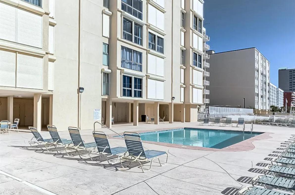 Edgewater West Unit 75 Holiday home *