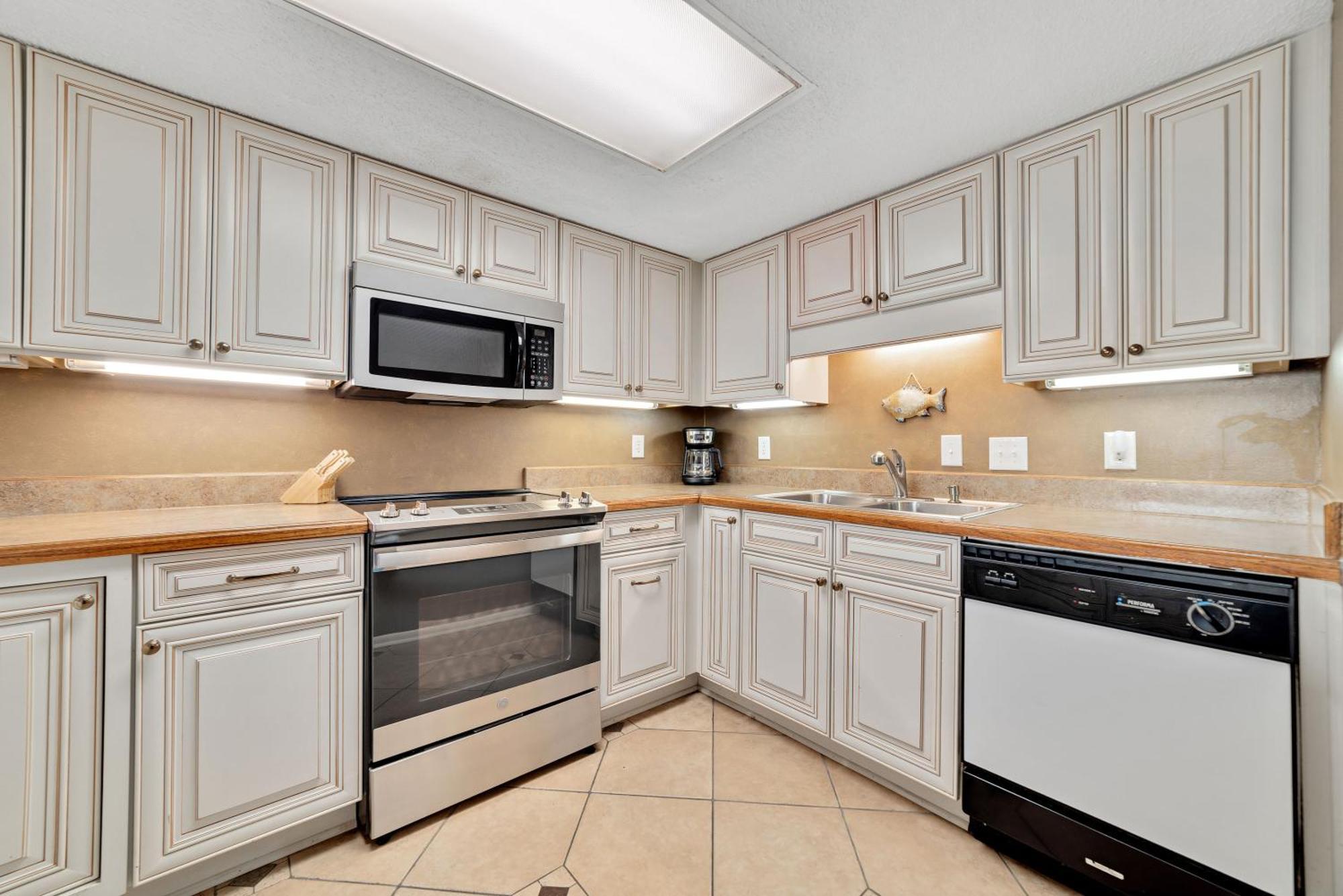 Edgewater West Unit 75 Holiday home