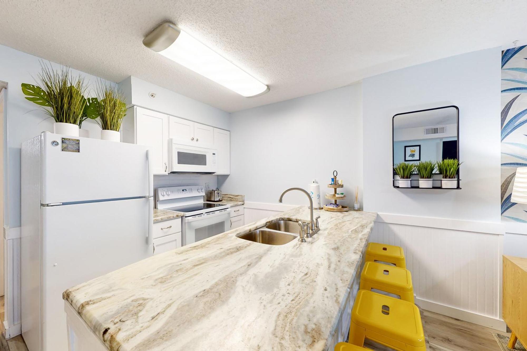 Royal Palms 303 *