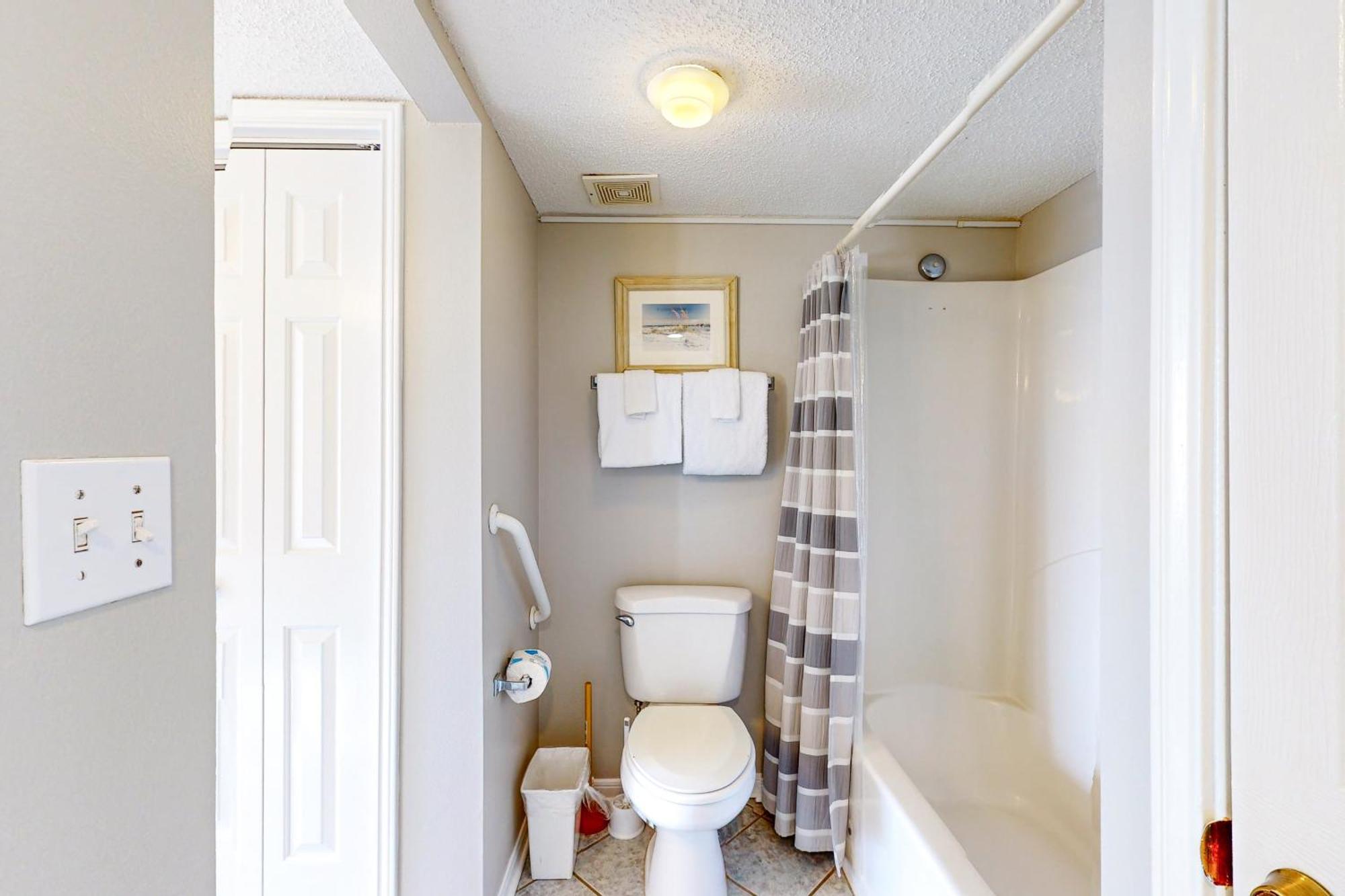 Ocean House Ii 2806