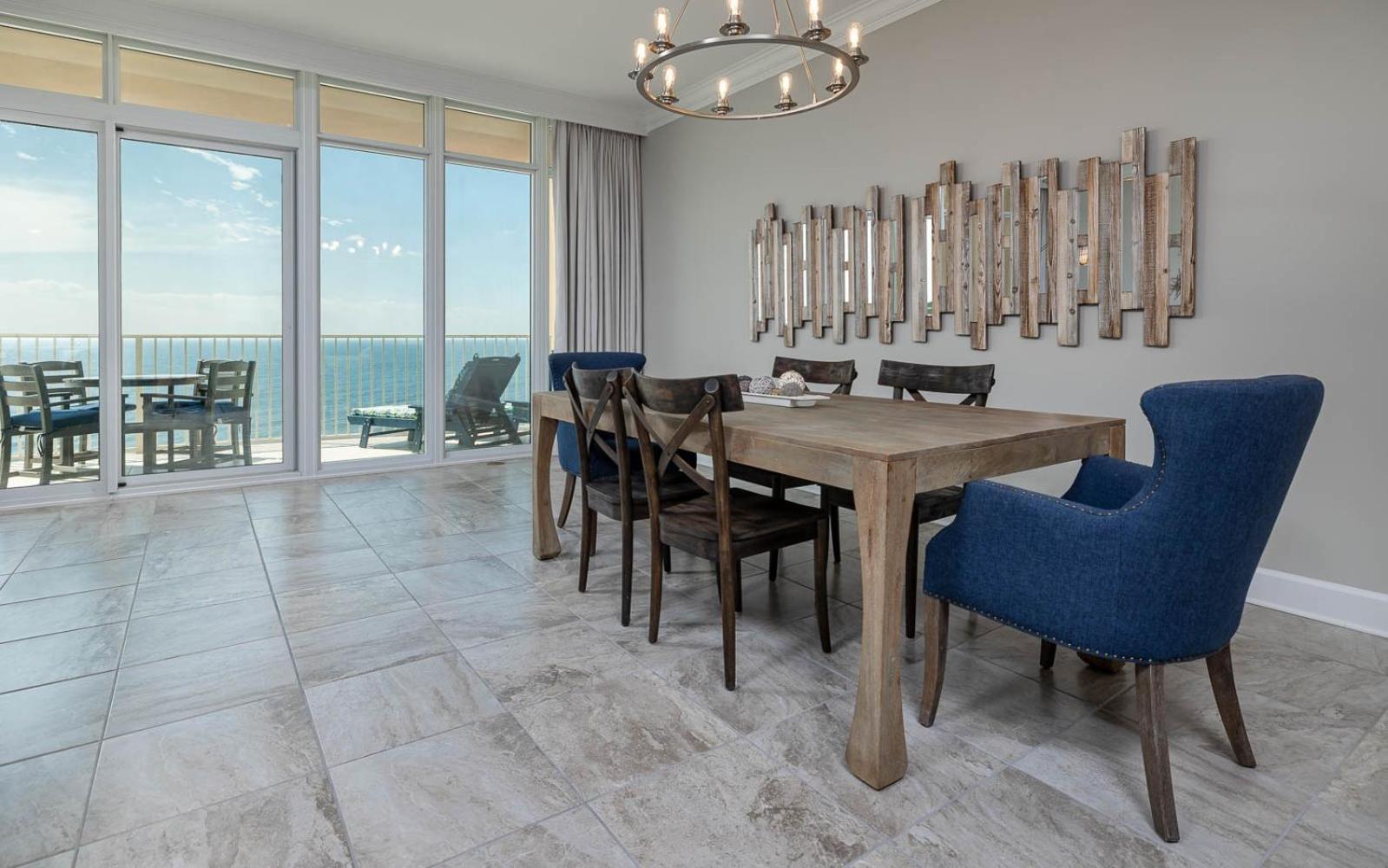 Phoenix Gulf Towers 1002