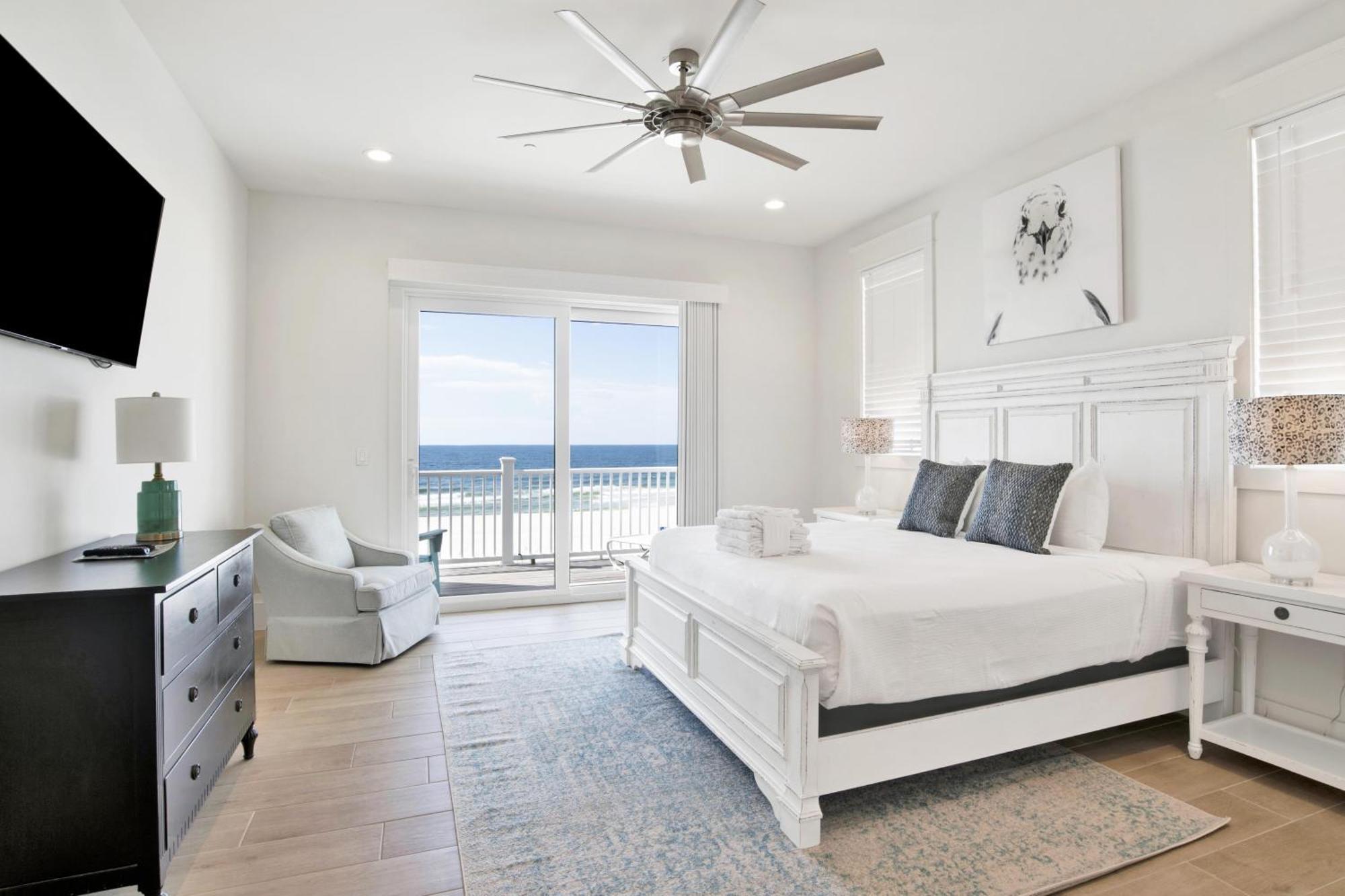 Seaside West 12 Bdrm, 11,5 Bath, Private Pools, Sleeps 36 Gulf Shores
