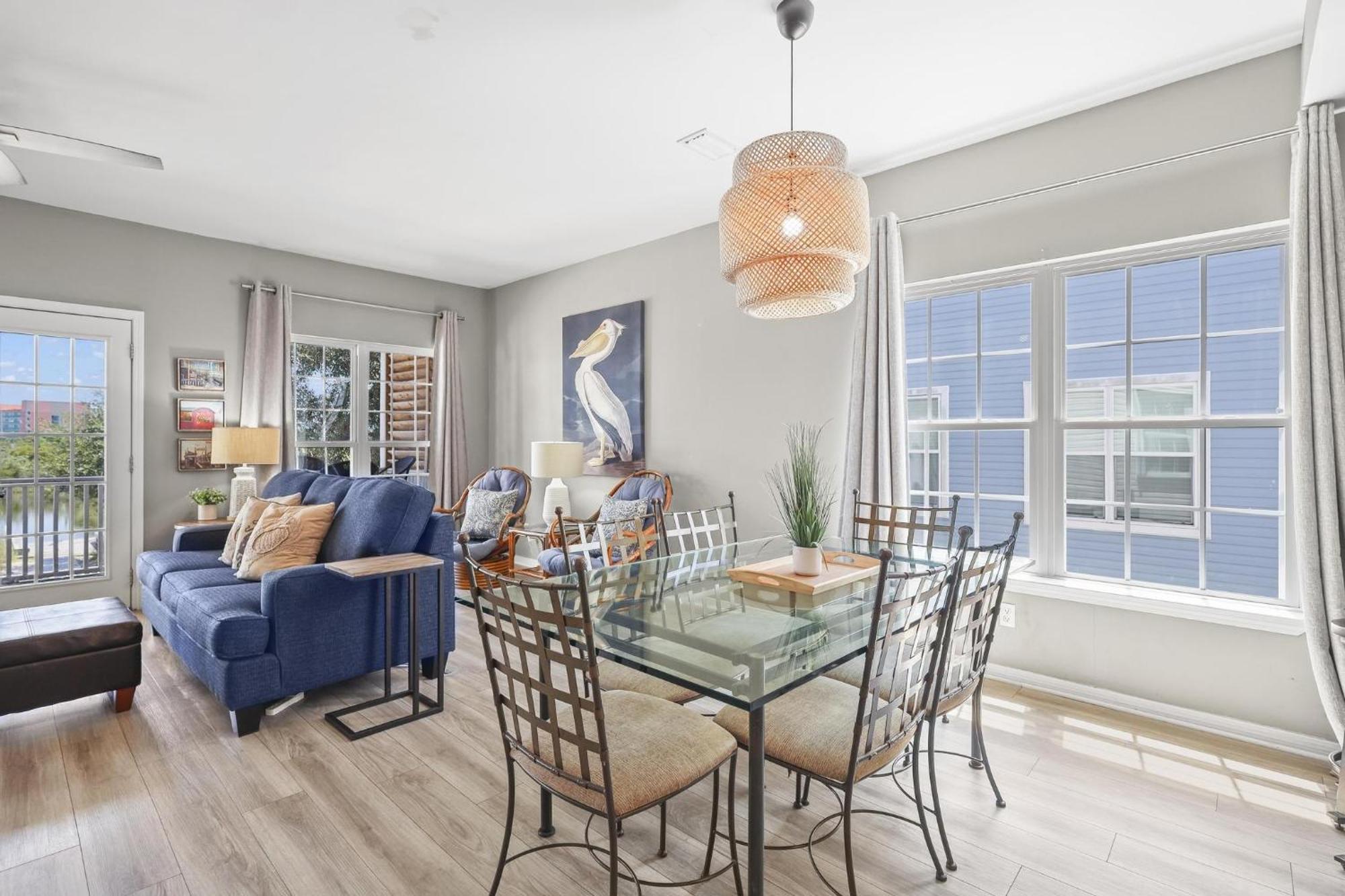 214 Shoreland Holiday home *