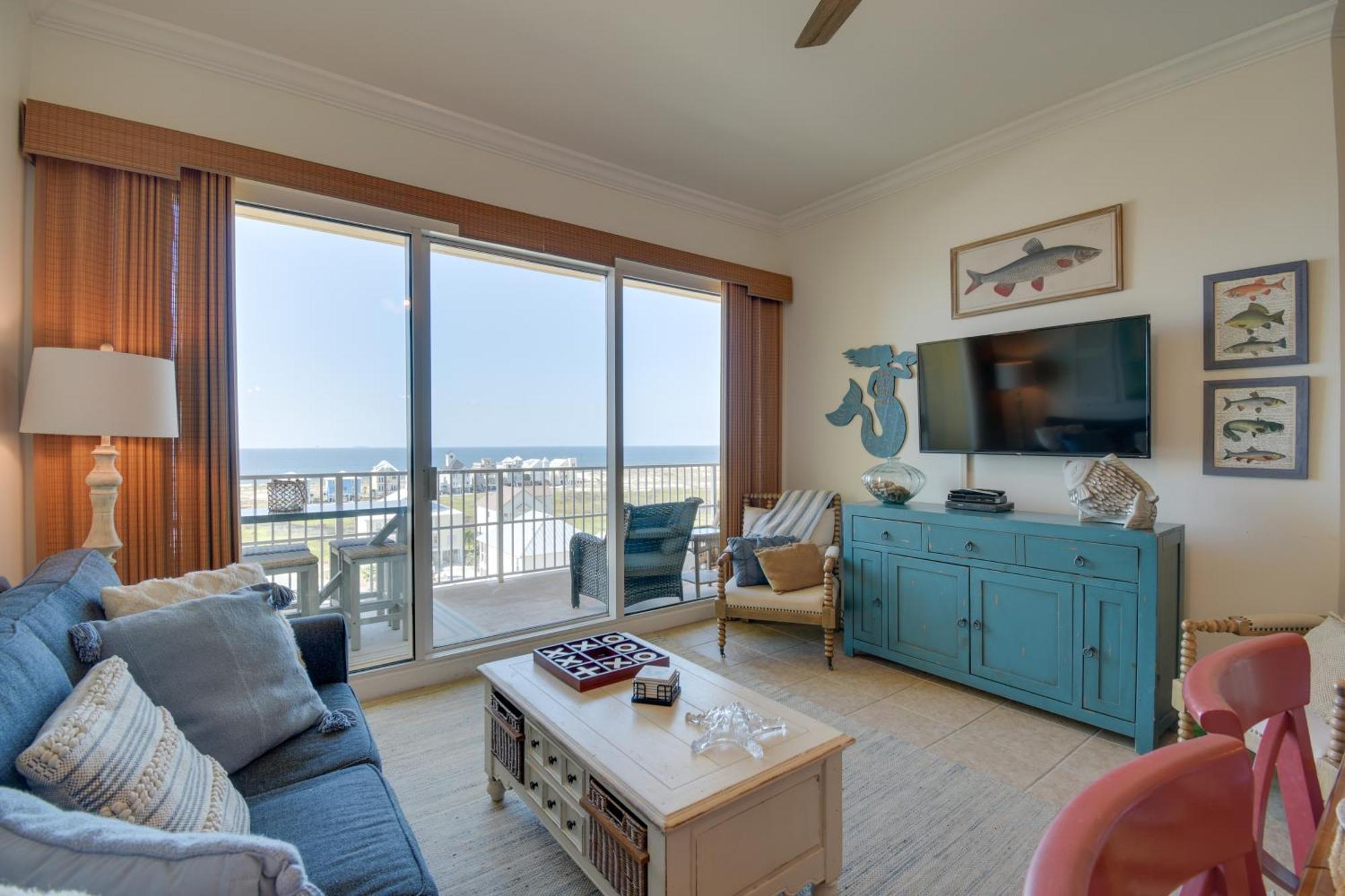 Beachfront Family Escape Pool Access Apartment