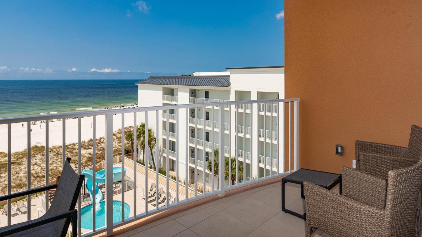 Two-bedroom Apartment Gulf Shores