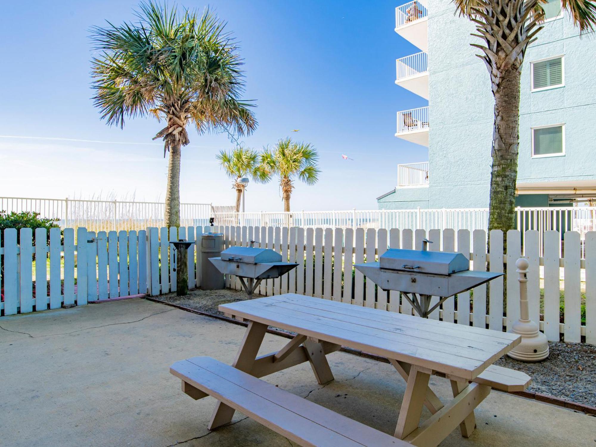 Crystal Shores West #1404 Apartment