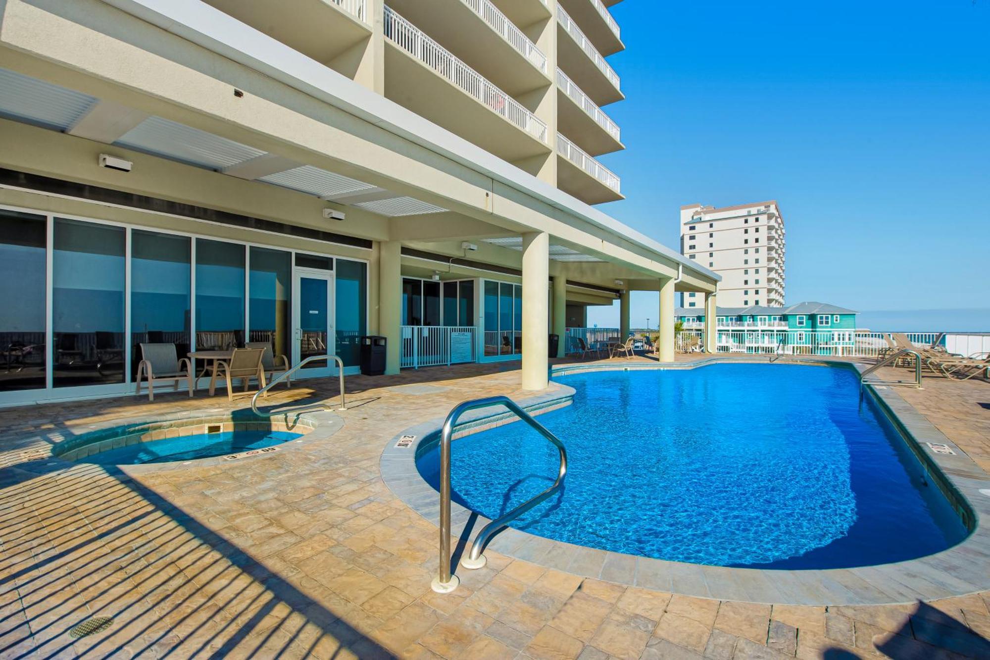The Colonnades Ii Apartment