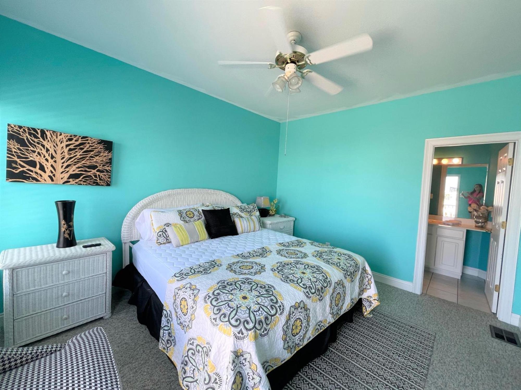 Holiday home Barton's House-350 S Breakers *