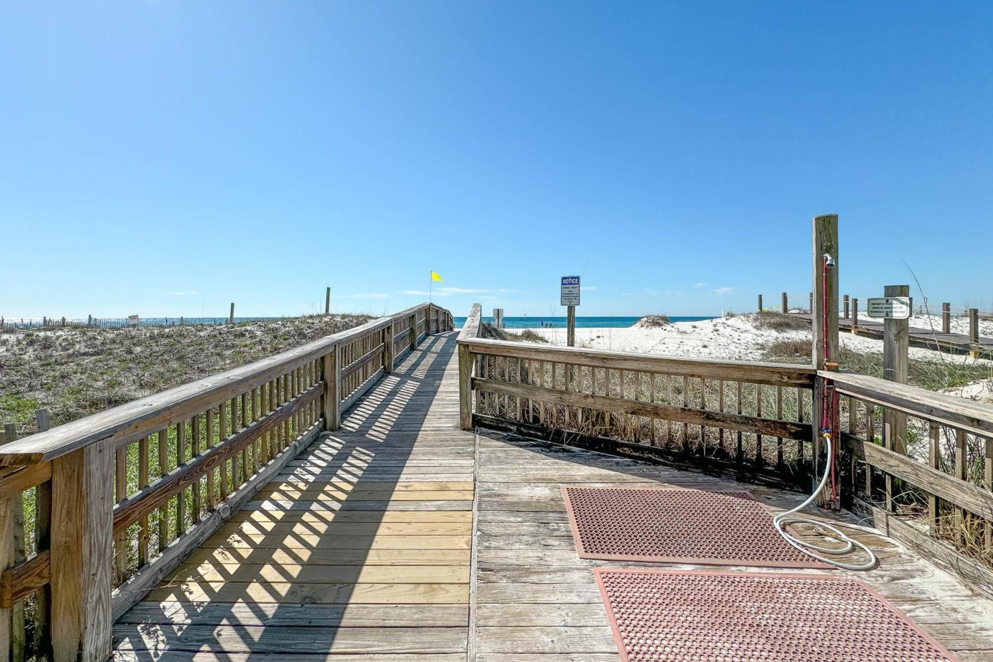 Island Sunrise Unit 561 Holiday home Gulf Shores