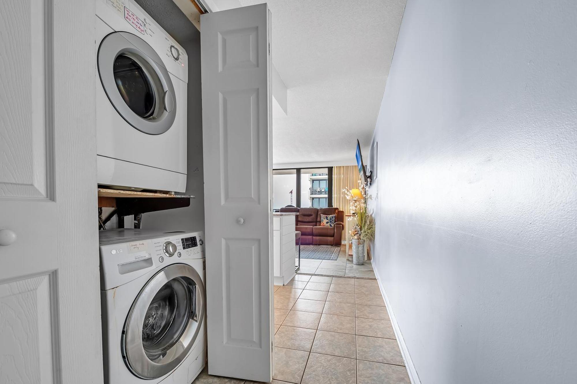 Island Winds West Unit 570 Holiday home