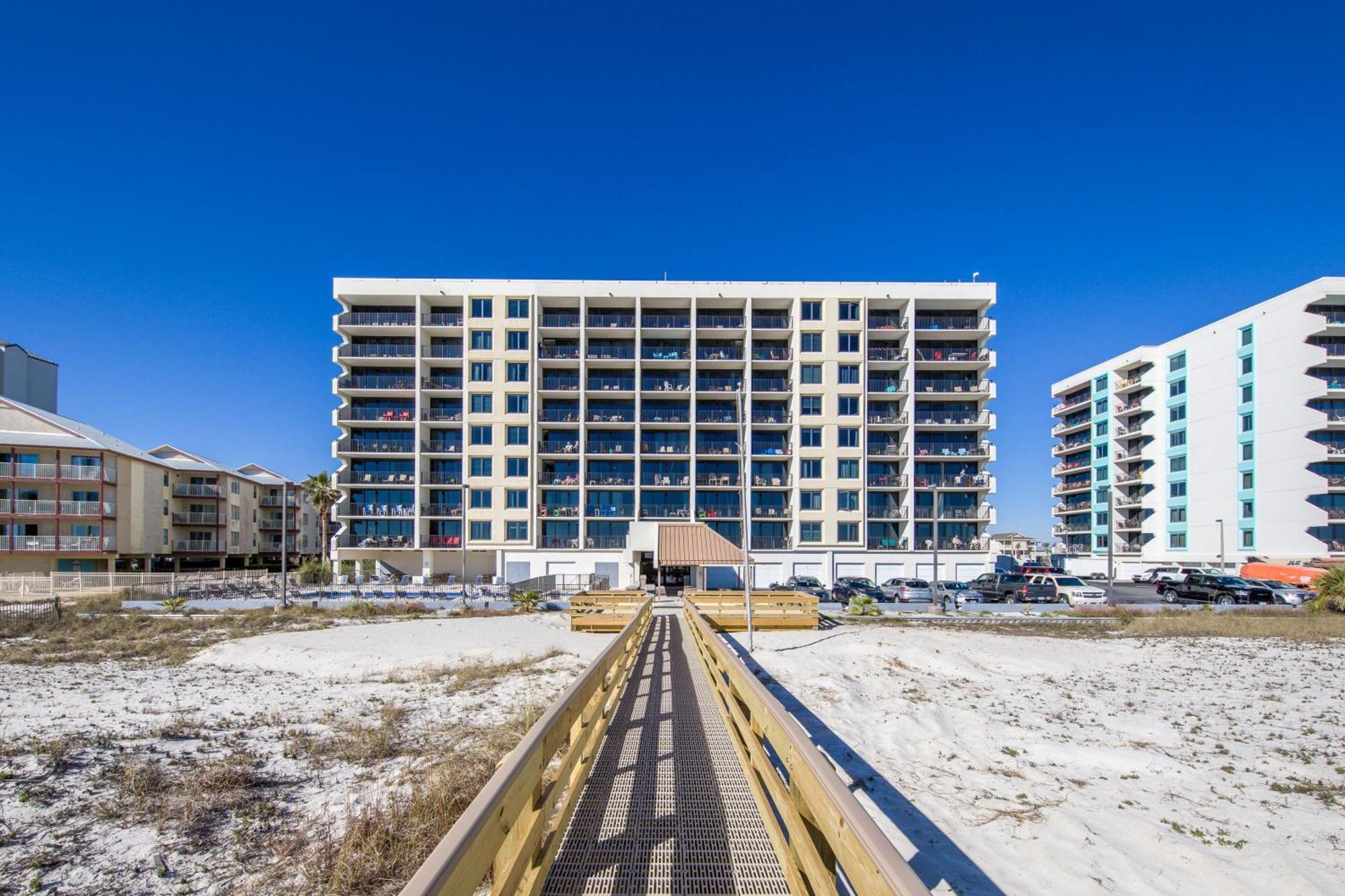 Island Winds West Unit 570