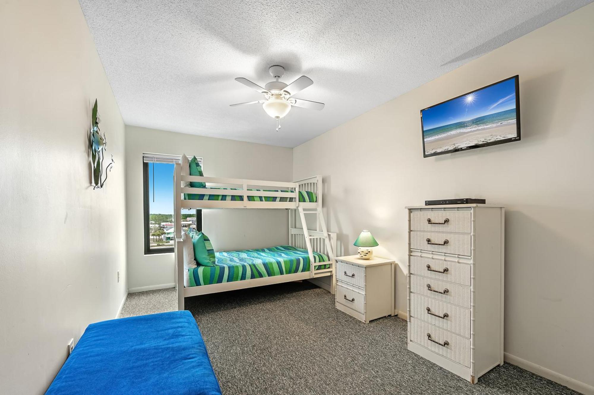Island Winds West Unit 570 Holiday home