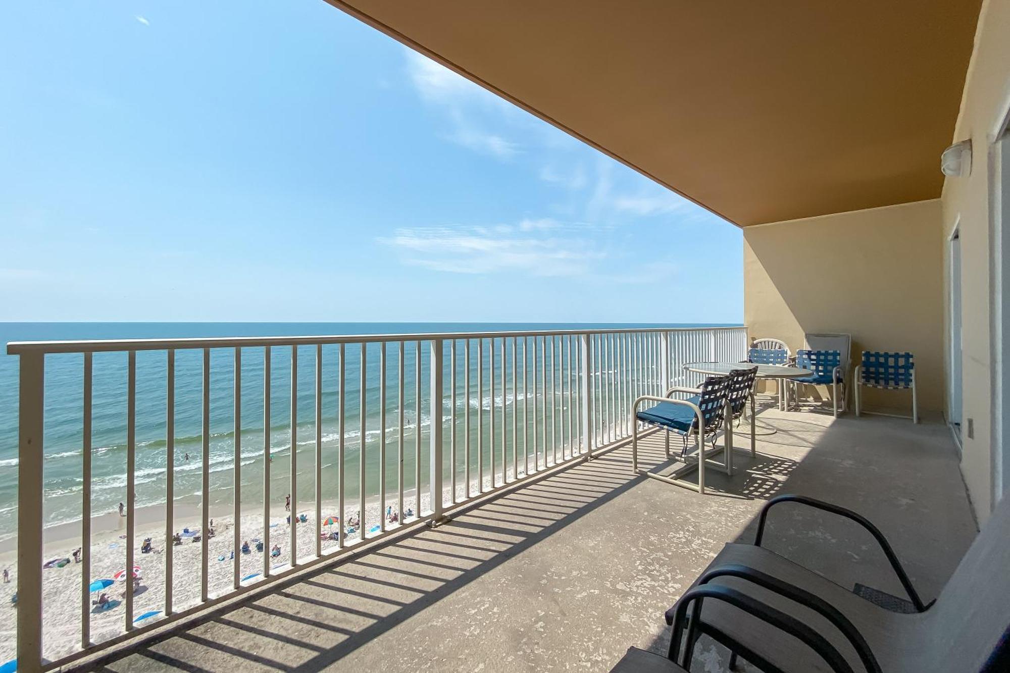 Holiday home Crystal Shores West 306