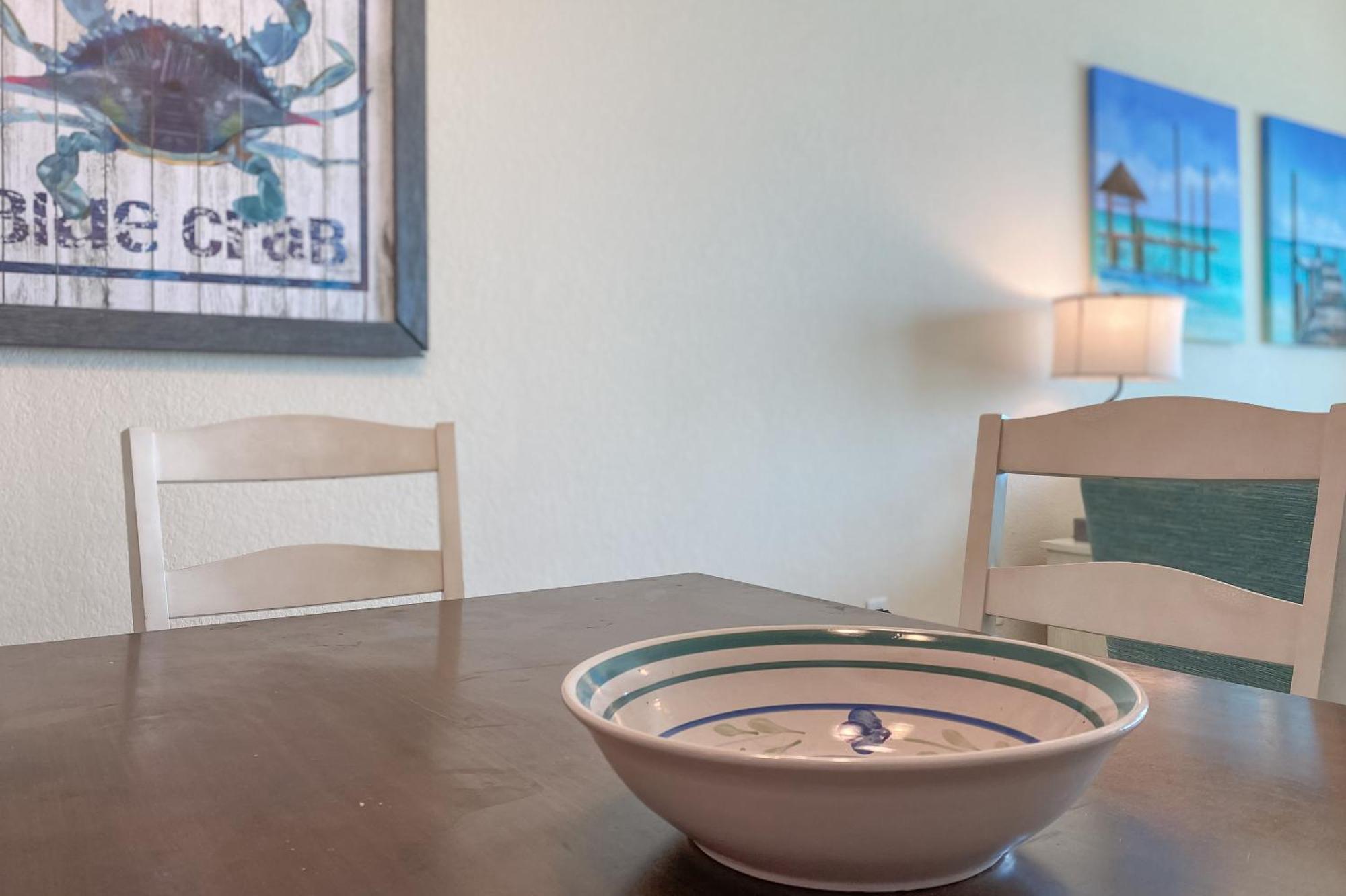 Crystal Shores West 306 *
