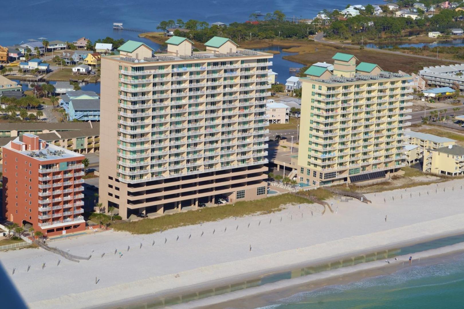 Crystal Shores West 306 *