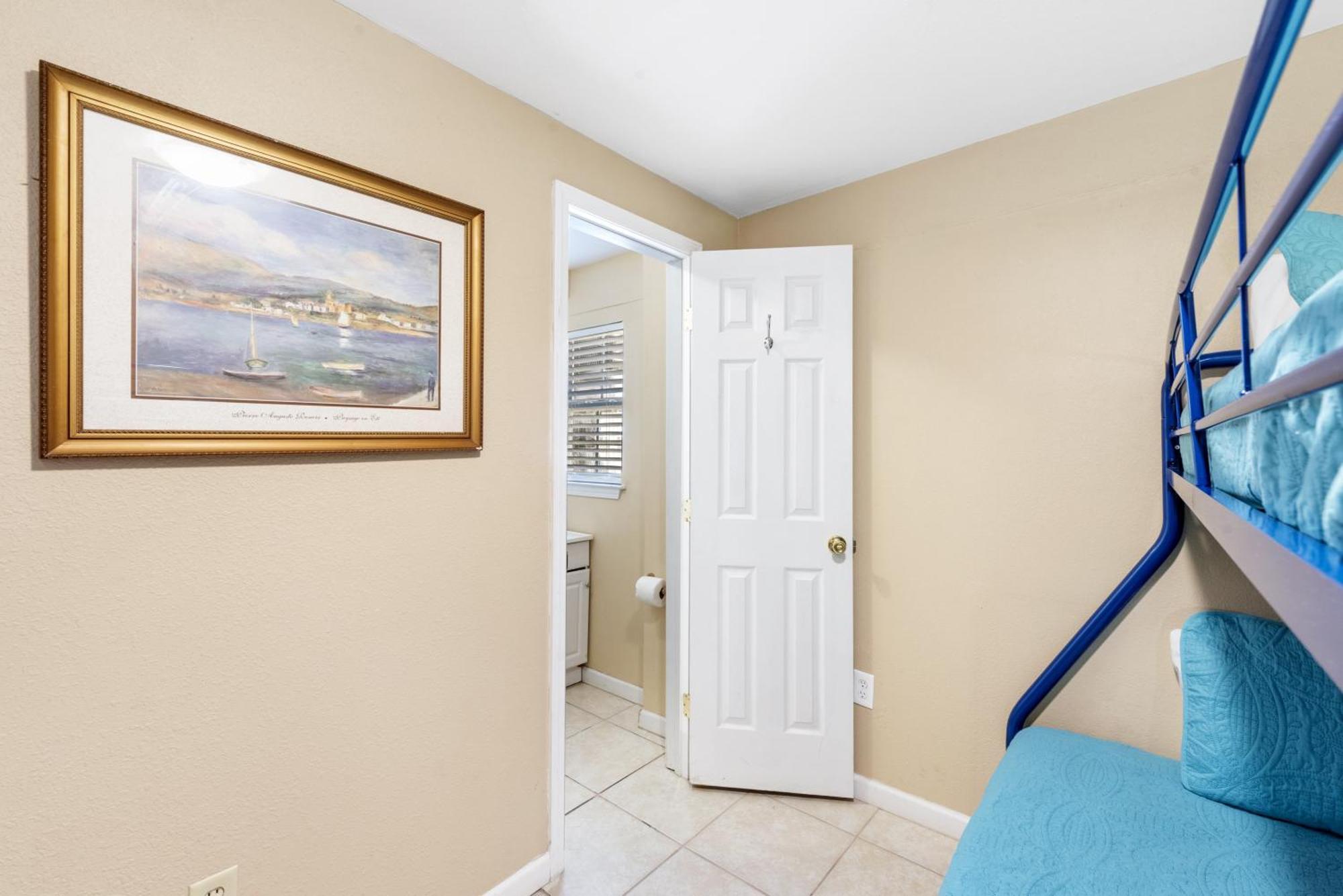 Byron's Beach House * Gulf Shores