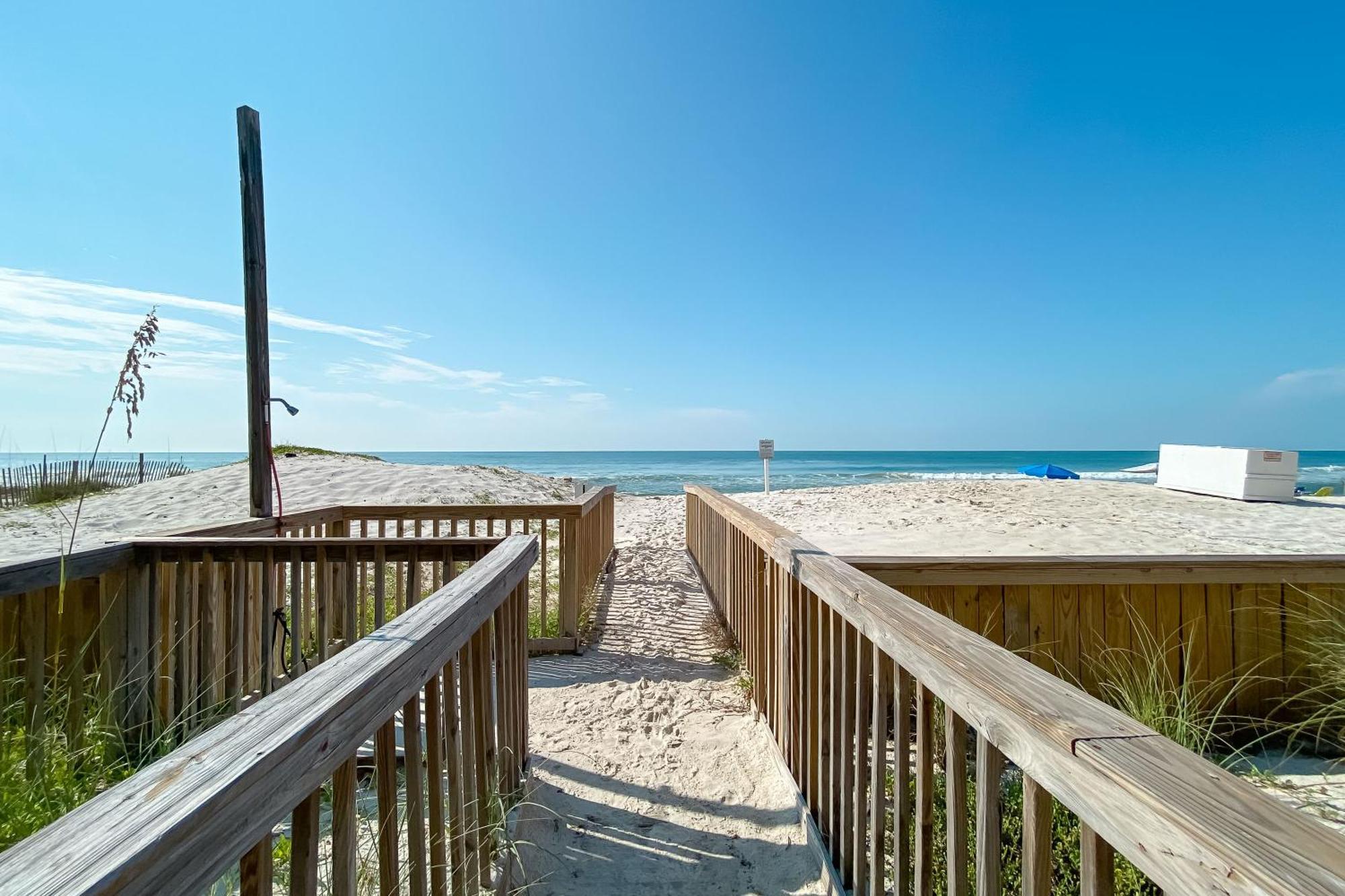 Gulf Village 207
