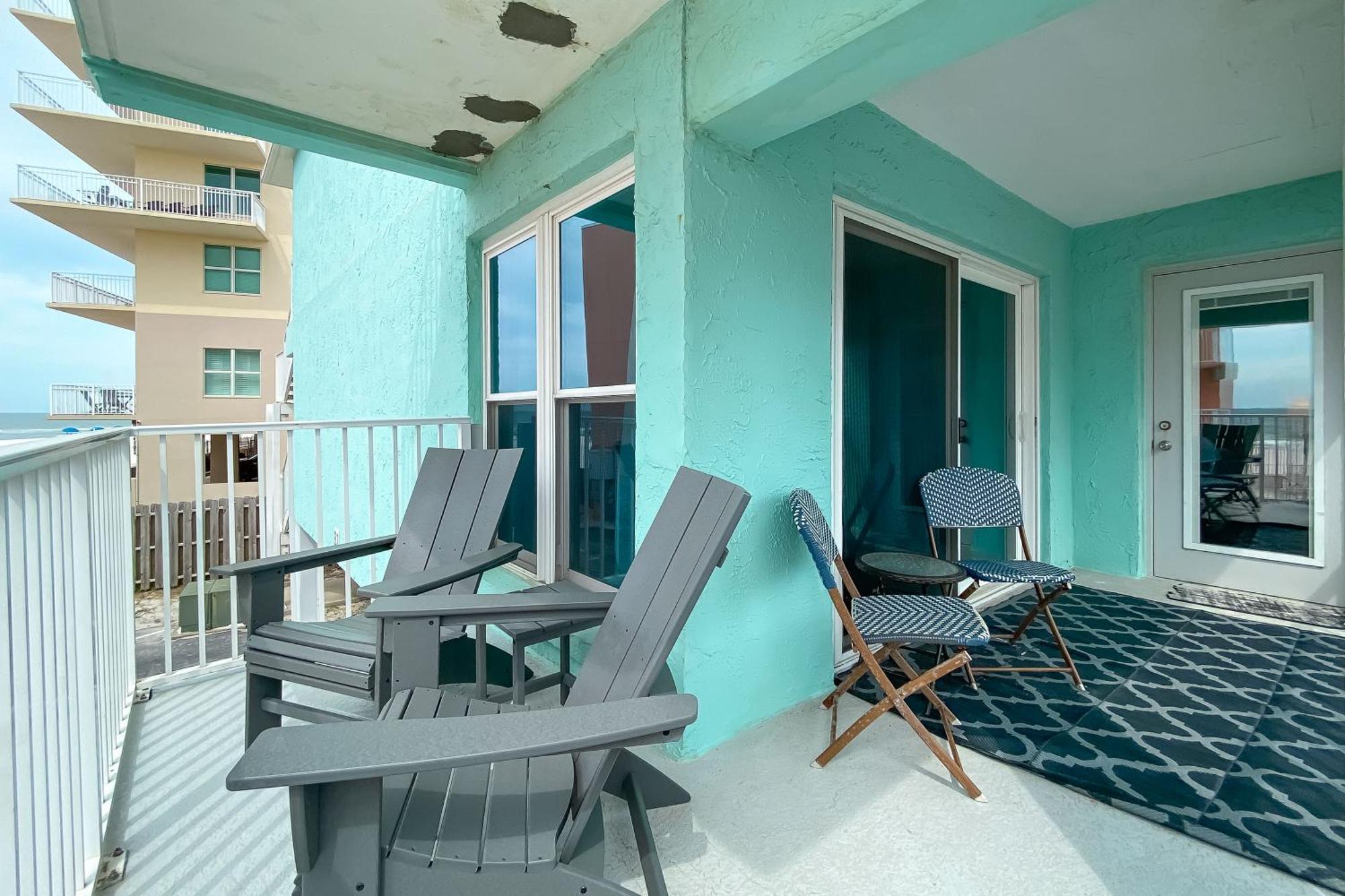 Harbor House B9