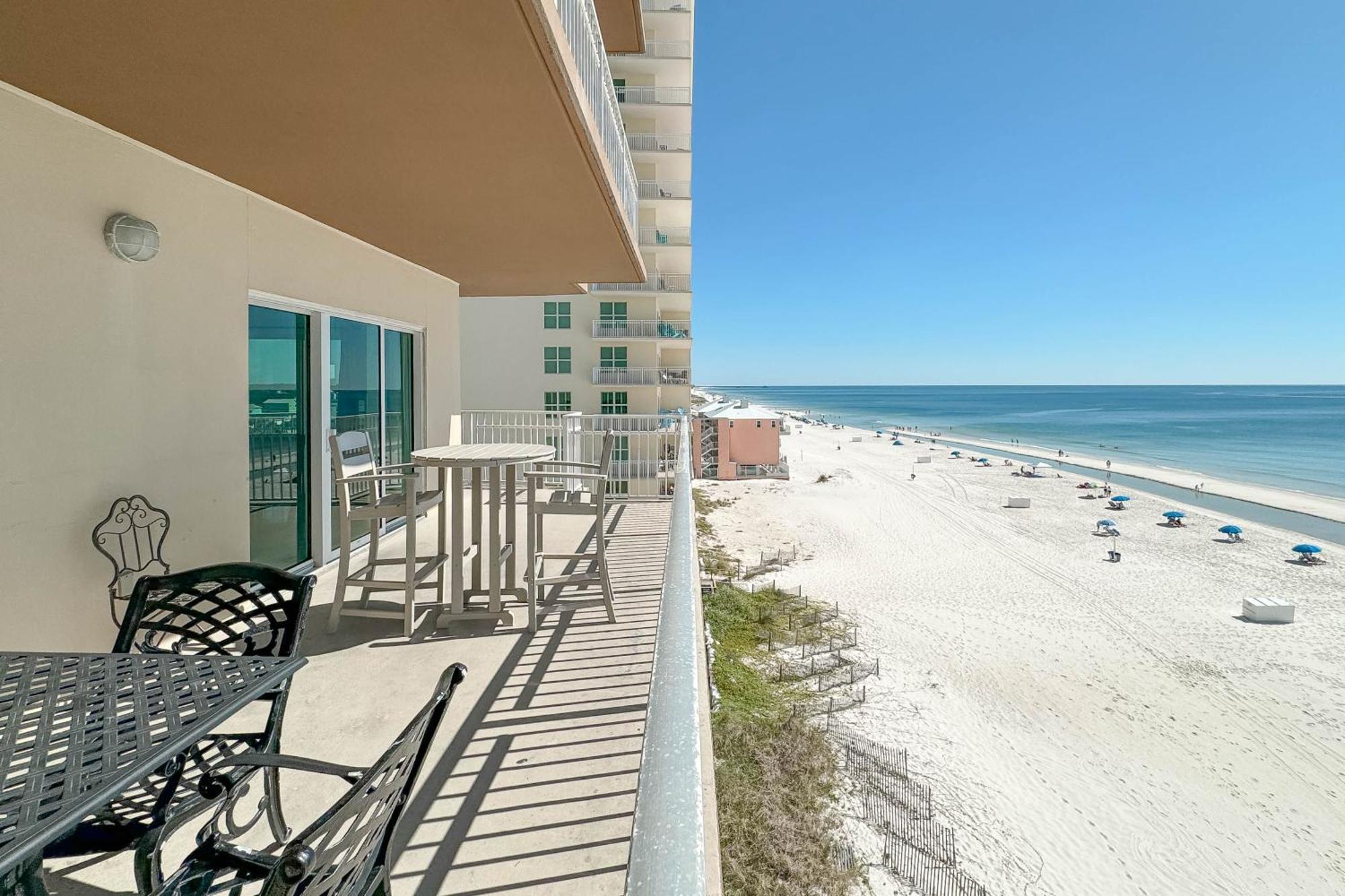 Crystal Shores West 101 *